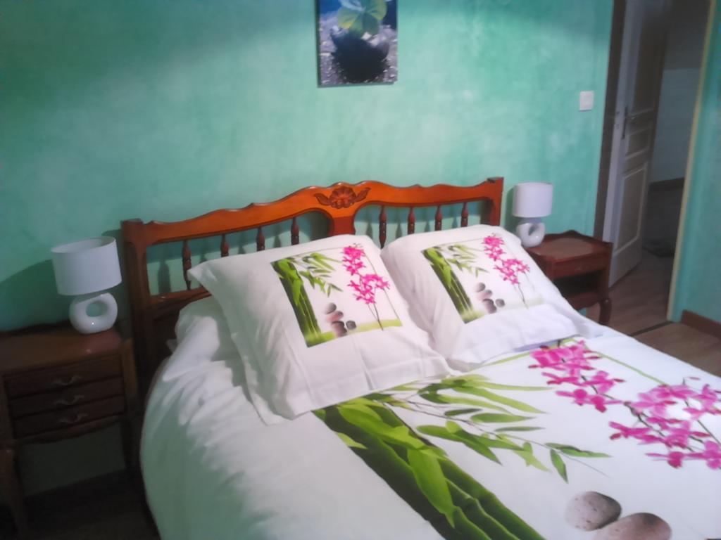 Hotel La P'Tit' Fugue La Bouexiere Zimmer foto